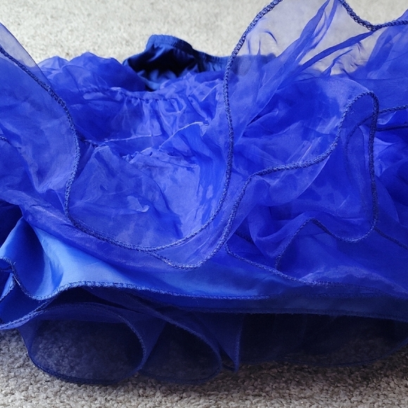 Elegant Blue Women's Skirt - Picture 3 of 4